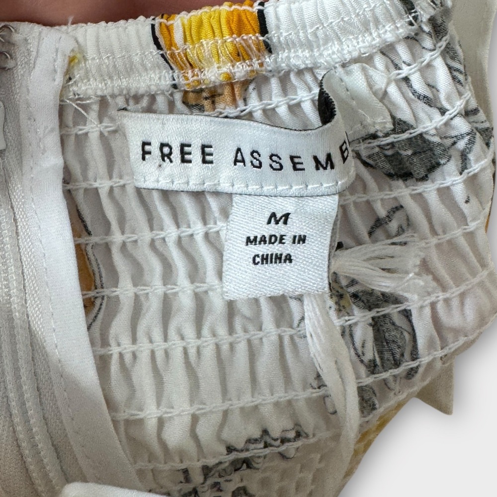 Free Assembly Lemon Print Midi Dress M Sleeveless Peek a Boo Front Smocked Back - Picture 4 of 11